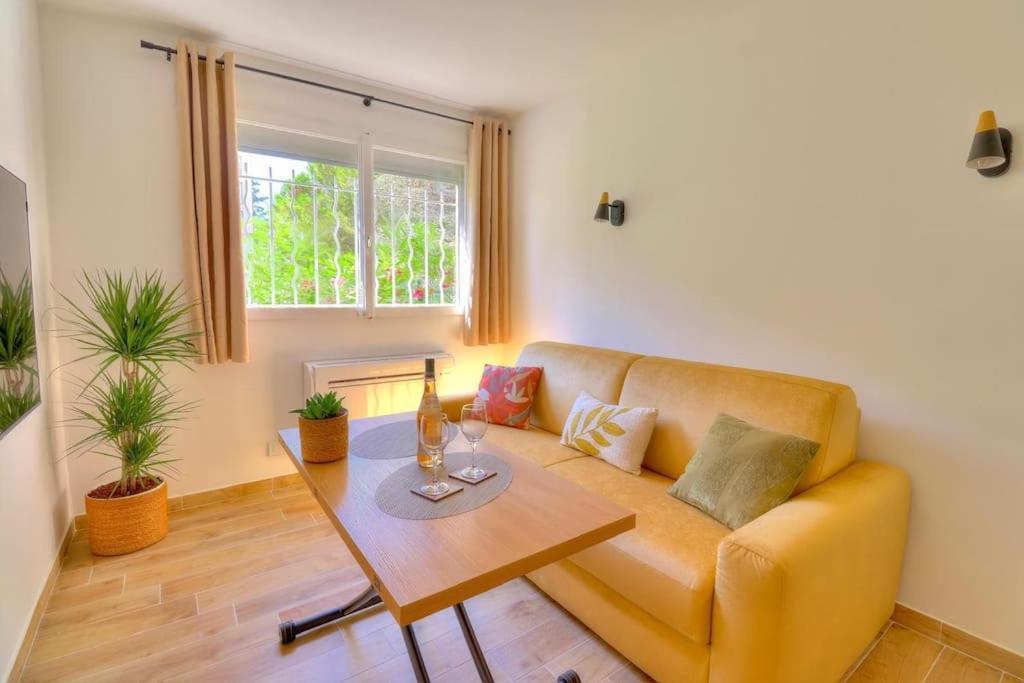 Charmant Studio Renove A Antibes, Plage A 10 Min A Pied Dış mekan fotoğraf